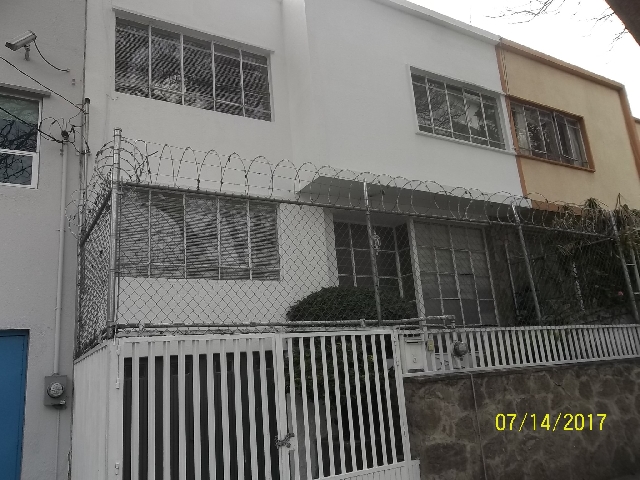 Venta de Casas en Ladrón de Guevara, Guadalajara